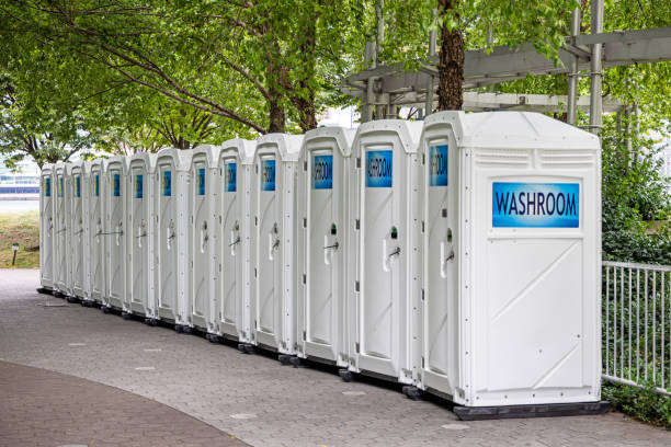 Portable Toilet Options We Offer in Hiram, OH